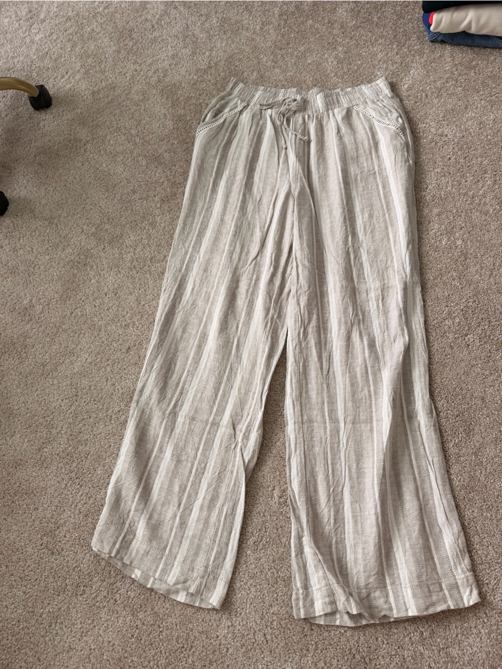 Briggs New York Light Beige Striped Wide-Leg Linen Pants